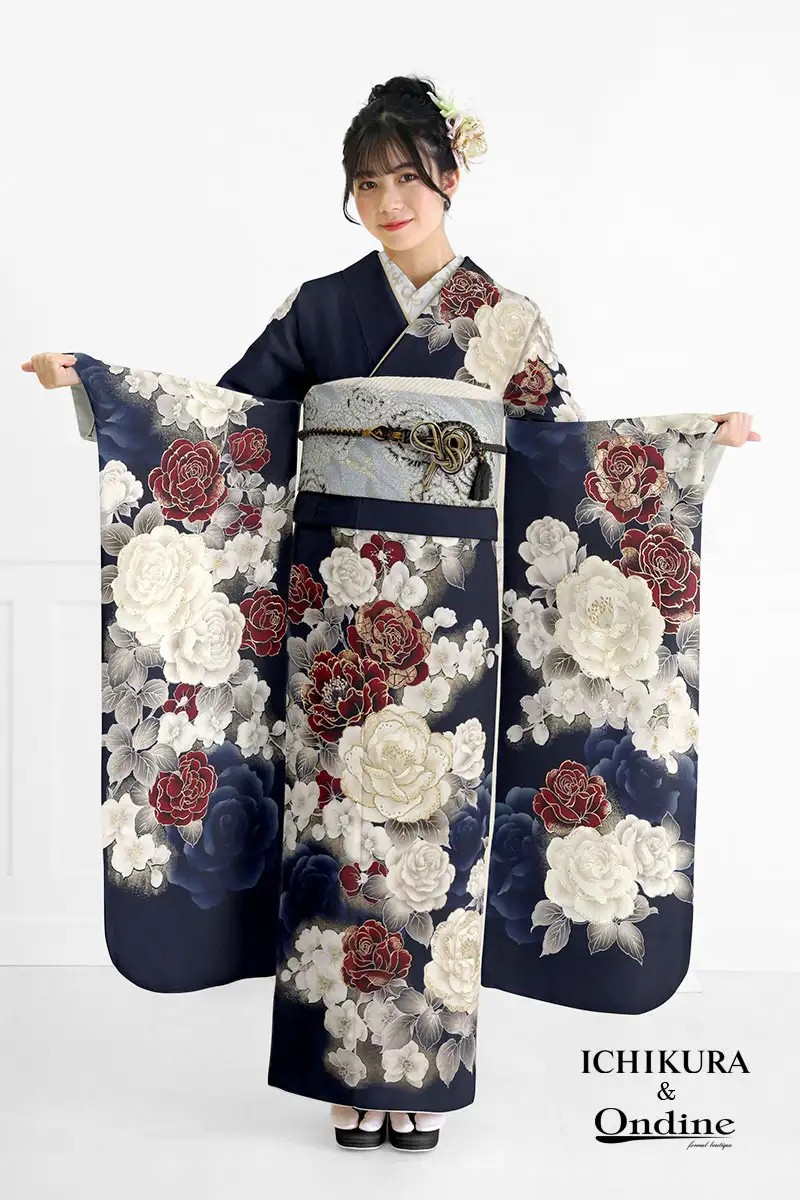 深紺に薔薇と胡蝶蘭が輝く上品モダンな振袖