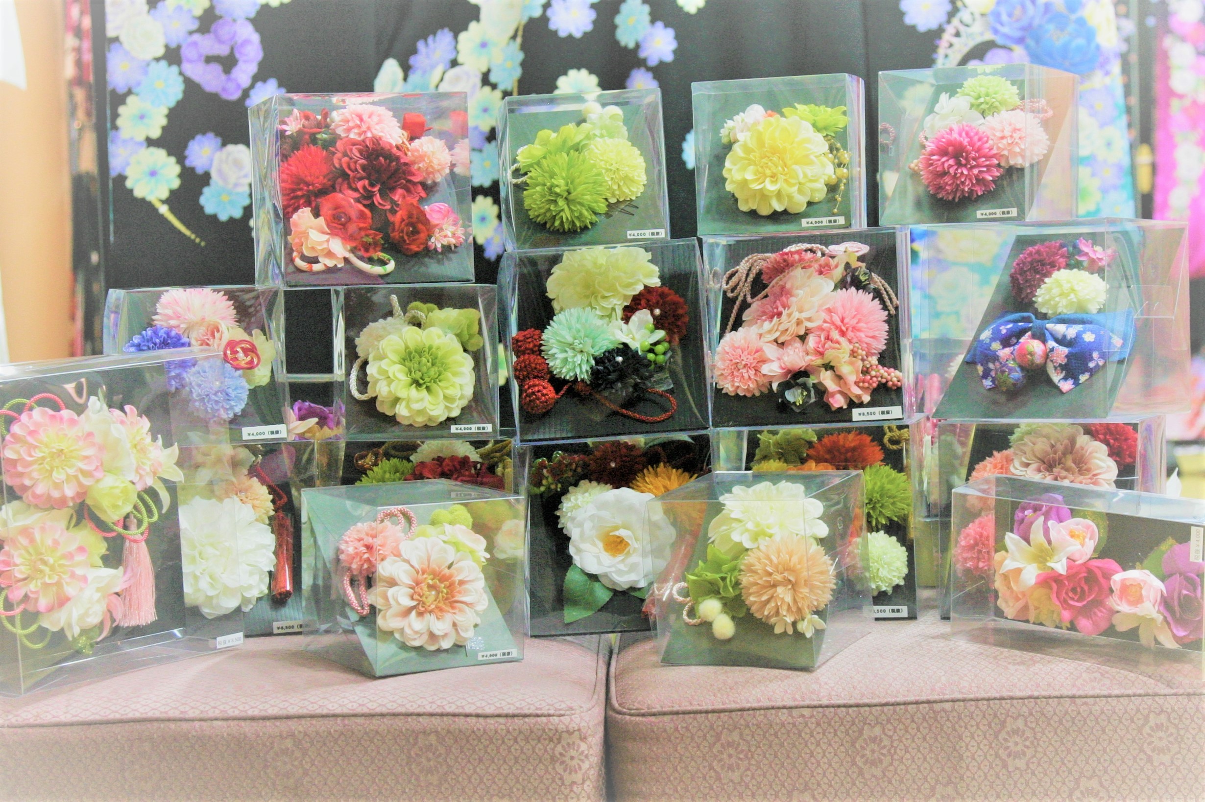 髪飾りも豊富に取り揃え☆